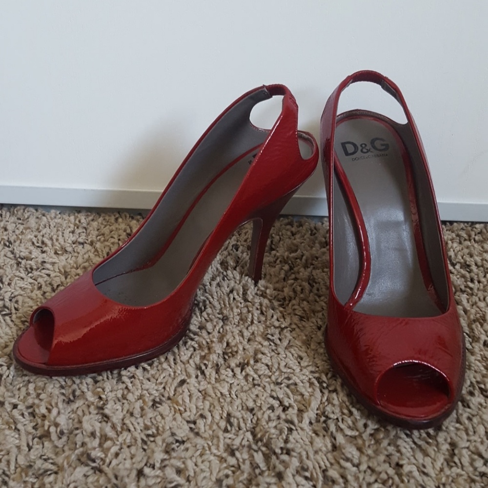 D&G Vernice Sandal